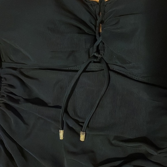 Ralph Lauren black one piece bathing suit. Size 8. - Picture 2 of 4